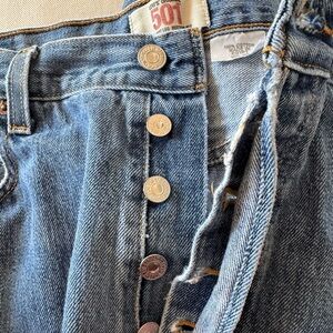 Levi's Vintage 501 Men's Original Straight Leg Jeans 36x32, Button Fly, red tab